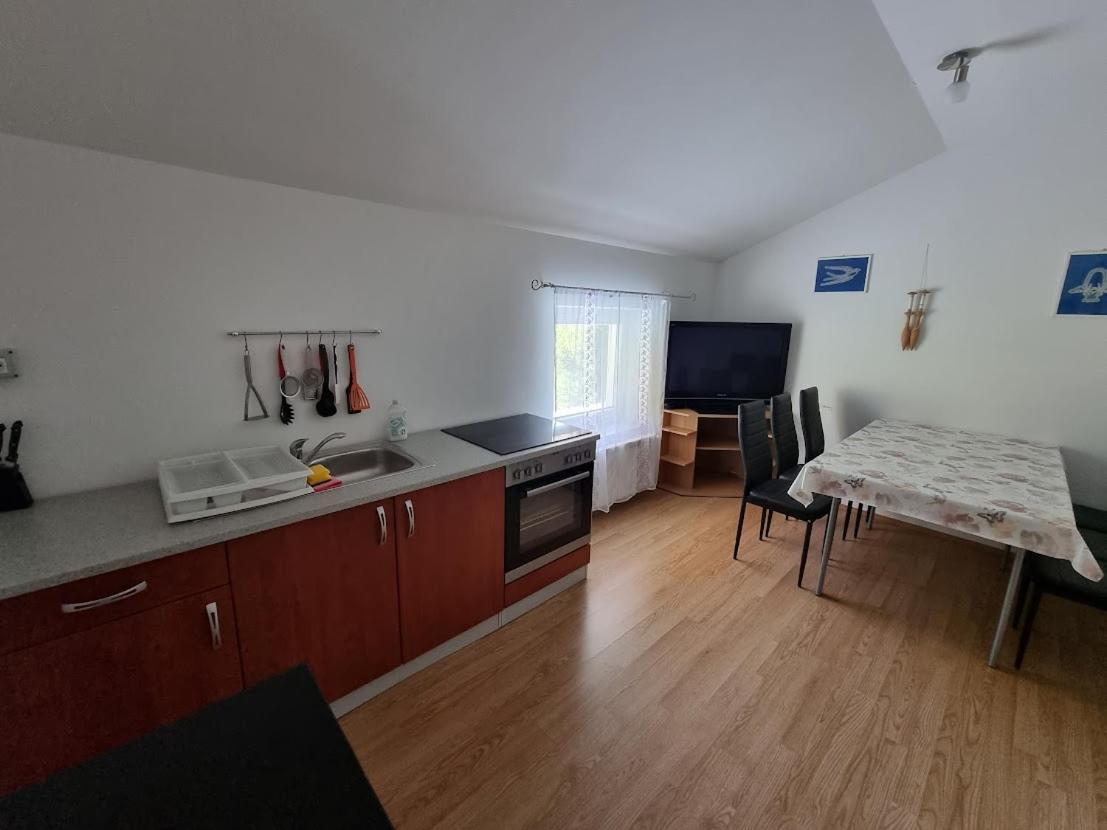 Apartma Patricija - Big Apartment For 6 Tolmin Eksteriør billede